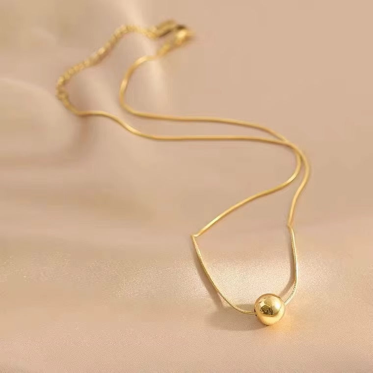 Simple Golden Orb Pendant Luxury Niche Design High Quality Necklace Stainless Steel Chain Jewelry