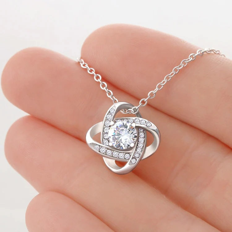 Amazon cross-border clover necklace hollow light luxury niche design Mother's Day gift clavicle chain gift box set
