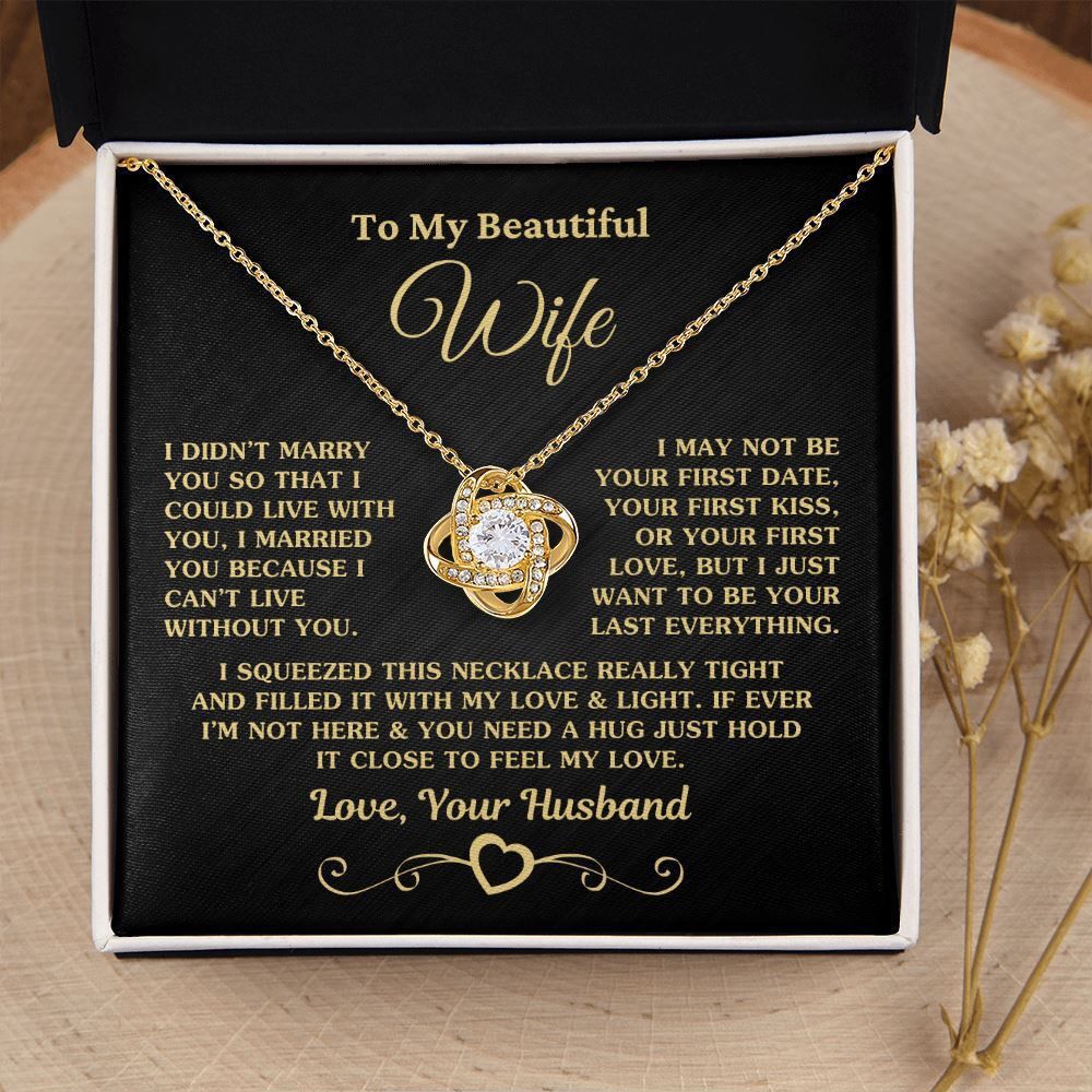 Amazon cross-border clover necklace hollow light luxury niche design Mother's Day gift clavicle chain gift box set