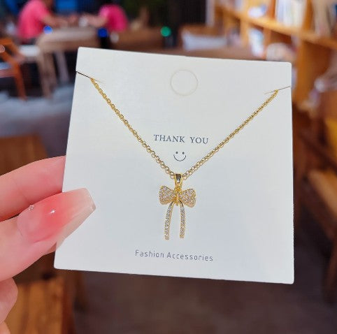 Korean niche light luxury pendant pearl necklace does not fade women's summer jewelry temperament versatile titanium steel clavicle chain