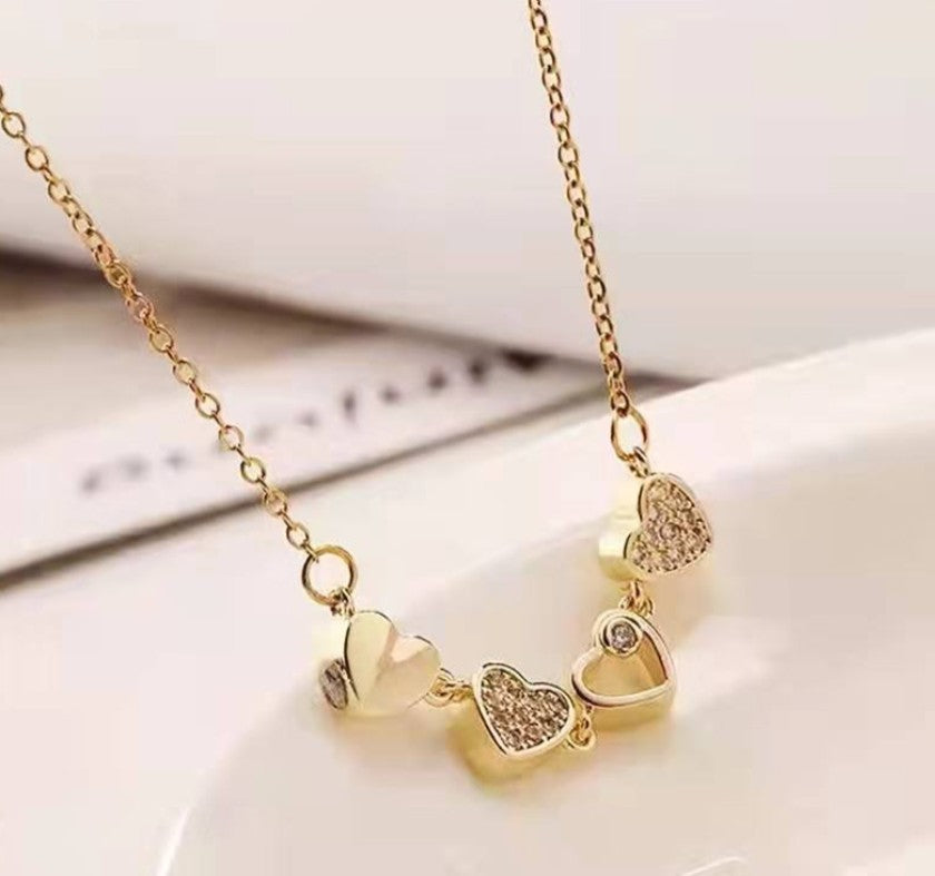 Women's New Necklace Two-Wear Heart-to-Heart Opening and Closing