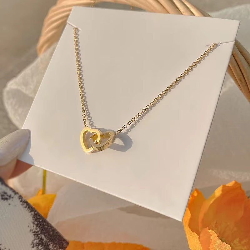 Fashion Women Jewelry 18K Gold Stainless Steel Design Hollow Out Love Heart Pendant Necklace