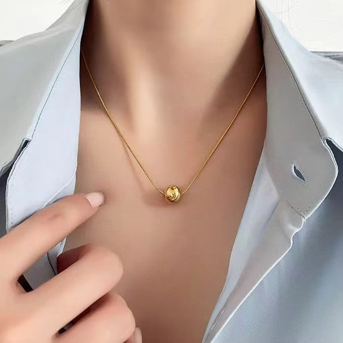 Simple Golden Orb Pendant Luxury Niche Design High Quality Necklace Stainless Steel Chain Jewelry