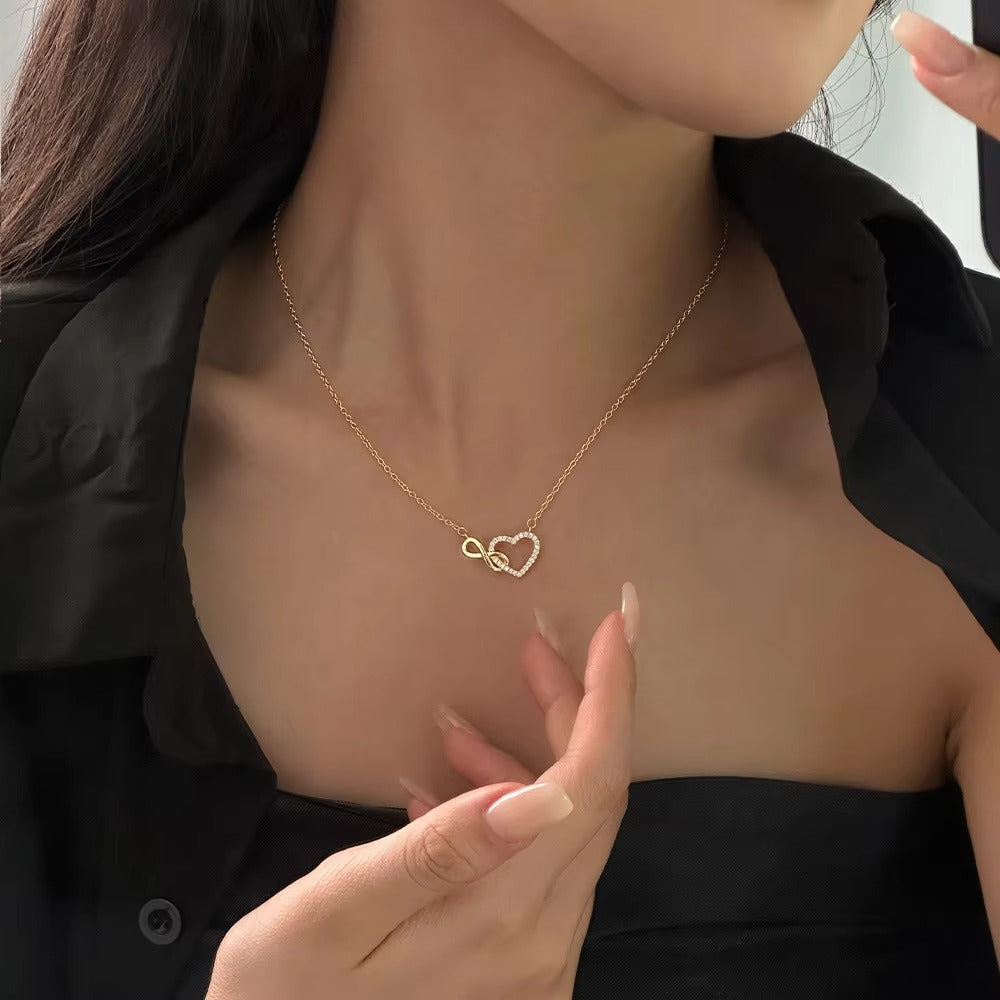 925 Sterling Silver Clavicle Chain Necklace for Women 18K Gold Plated 925 Silver 8 and Heart Pendant Necklace Fashion Jewelry